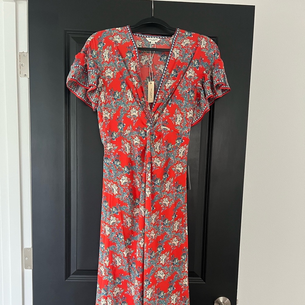 Women’s red floral Max Studio Dress, size small